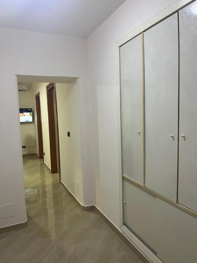 Napoli Sunny Charme Appartement Buitenkant foto