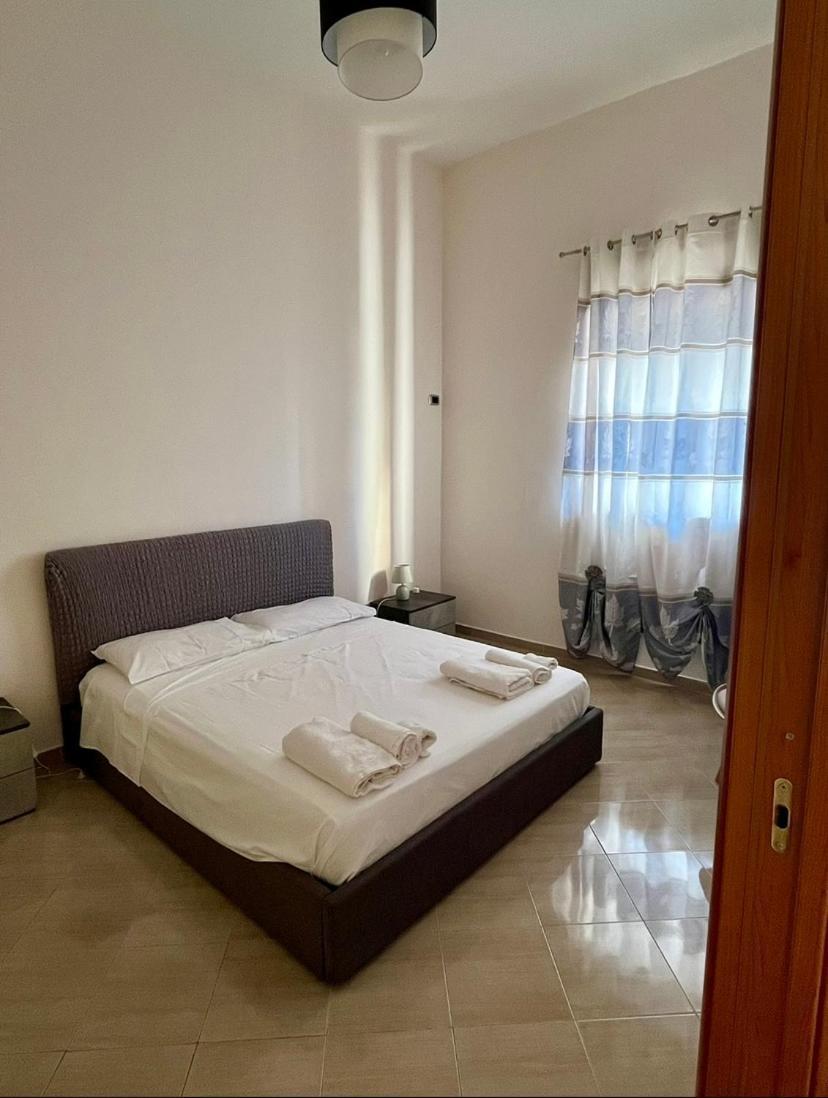 Napoli Sunny Charme Appartement Buitenkant foto